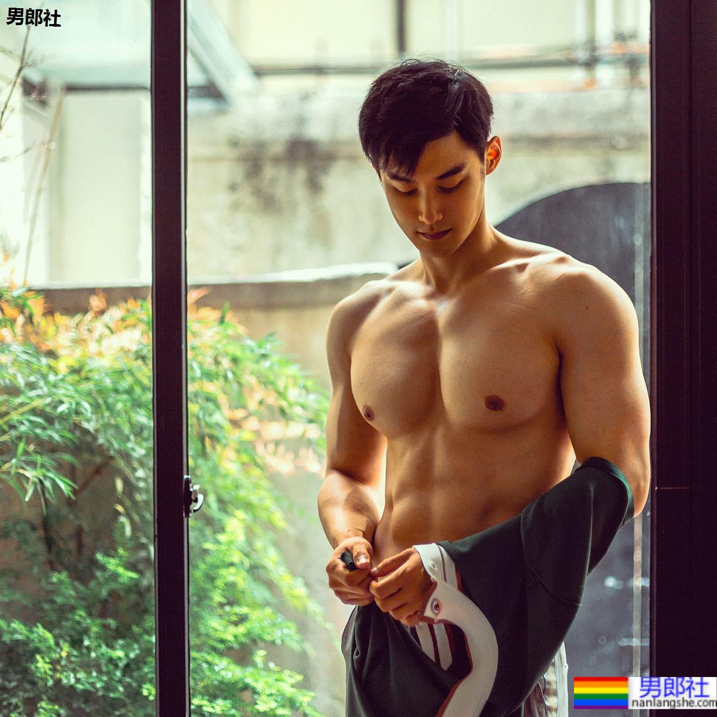 清秀书生飘逸气！让人好想带回家当家教：Dr.Ben - 51虹马