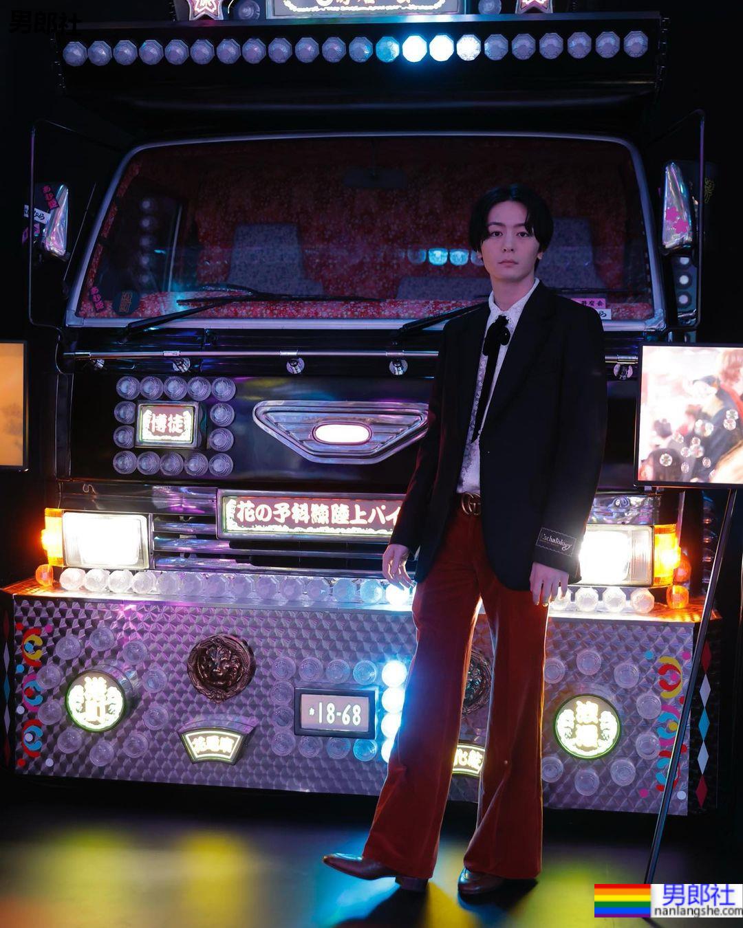 全世界都变同性恋！犬饲贵丈扮「路人」 主演漫改耽美《绝对BL》 - 51虹马