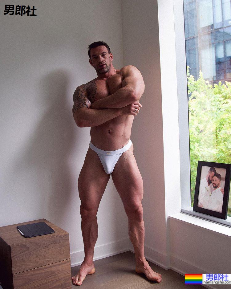 旧金山熟男的性感全肌套餐：Garic Soldatov - 51虹马