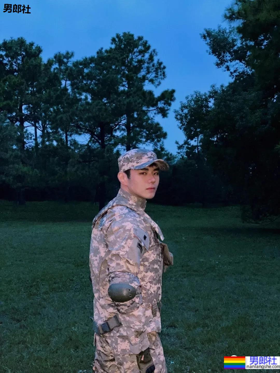 奶帅奶帅的宝藏主播小哥，这么乖的小奶狗谁能放手？ - 51虹马