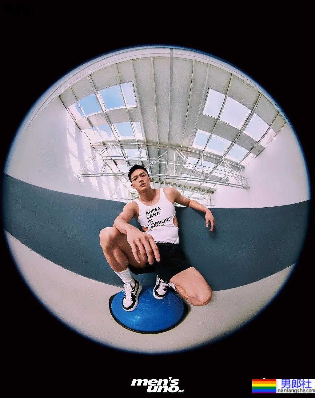 寸头腹肌小狼狗演双男cp剧走红,风度为他拍的荷尔蒙大片也A到爆! - 51虹马 寸头腹肌小狼狗演双男cp剧走红,风度为他拍的荷尔蒙大片也A到爆! - 51虹马