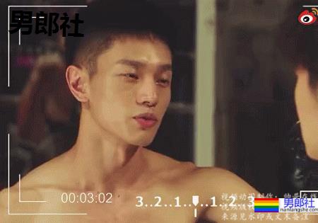 寸头腹肌小狼狗演双男cp剧走红,风度为他拍的荷尔蒙大片也A到爆! - 51虹马 寸头腹肌小狼狗演双男cp剧走红,风度为他拍的荷尔蒙大片也A到爆! - 51虹马