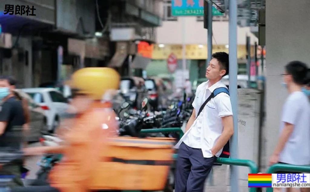 寸头腹肌小狼狗演双男cp剧走红,风度为他拍的荷尔蒙大片也A到爆! - 51虹马 寸头腹肌小狼狗演双男cp剧走红,风度为他拍的荷尔蒙大片也A到爆! - 51虹马