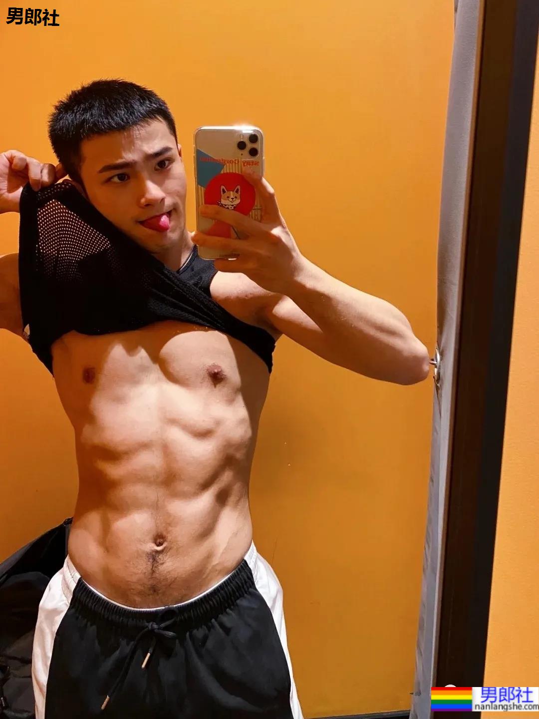 挖掘民间野生肌肉帅哥,这14位体育生私教模特宝藏男孩,网友们看疯了! - 51虹马 挖掘民间野生肌肉帅哥,这14位体育生私教模特宝藏男孩,网友们看疯了! - 51虹马