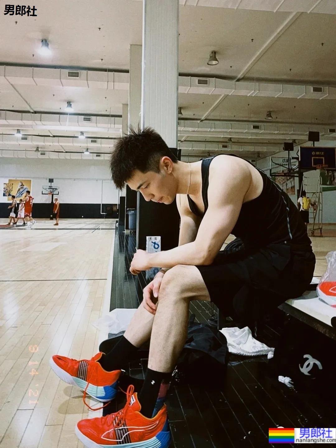 挖掘民间野生肌肉帅哥,这14位体育生私教模特宝藏男孩,网友们看疯了! - 51虹马 挖掘民间野生肌肉帅哥,这14位体育生私教模特宝藏男孩,网友们看疯了! - 51虹马