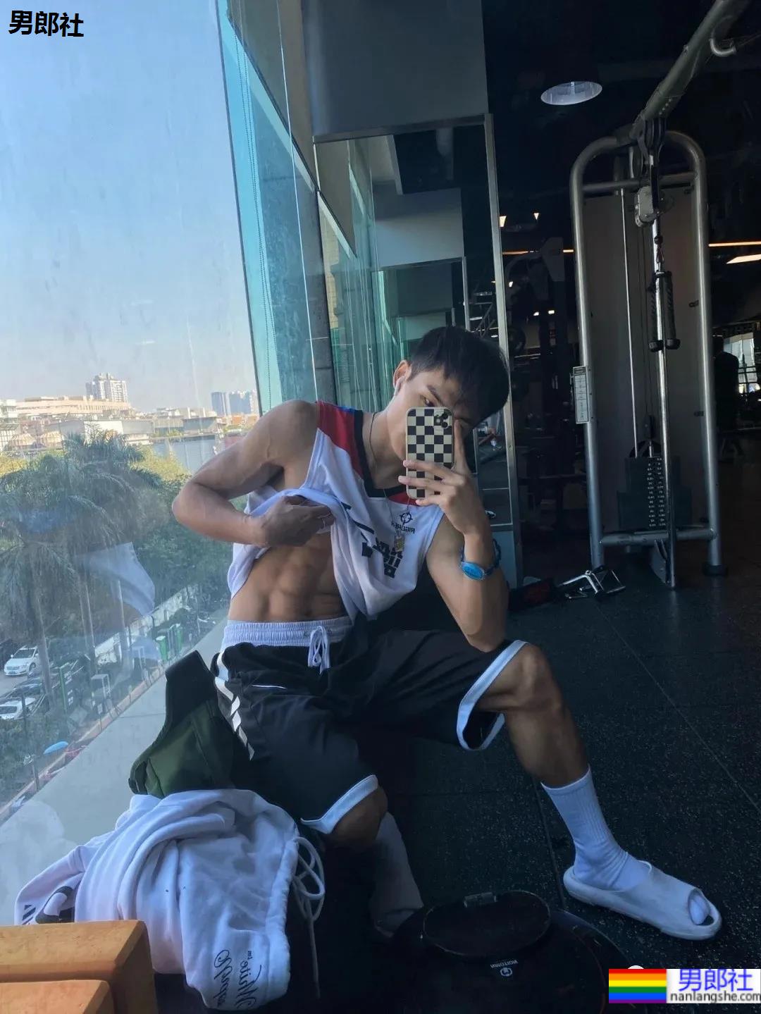 挖掘民间野生肌肉帅哥,这14位体育生私教模特宝藏男孩,网友们看疯了! - 51虹马 挖掘民间野生肌肉帅哥,这14位体育生私教模特宝藏男孩,网友们看疯了! - 51虹马