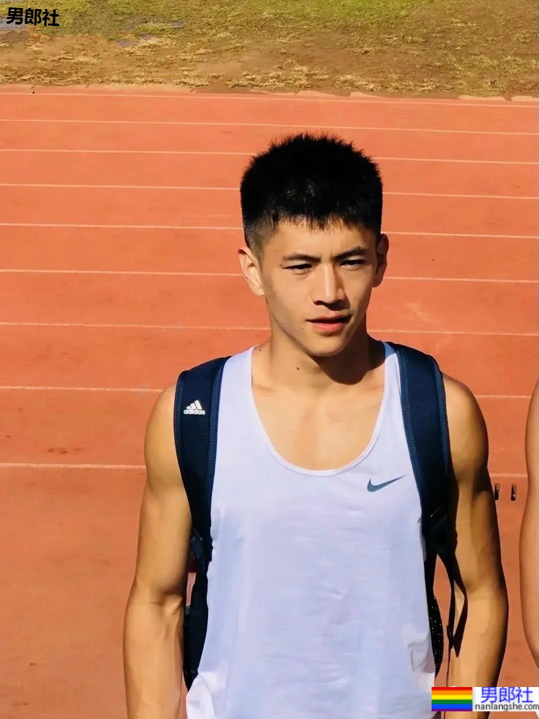 挖掘民间野生肌肉帅哥,这14位体育生私教模特宝藏男孩,网友们看疯了! - 51虹马 挖掘民间野生肌肉帅哥,这14位体育生私教模特宝藏男孩,网友们看疯了! - 51虹马