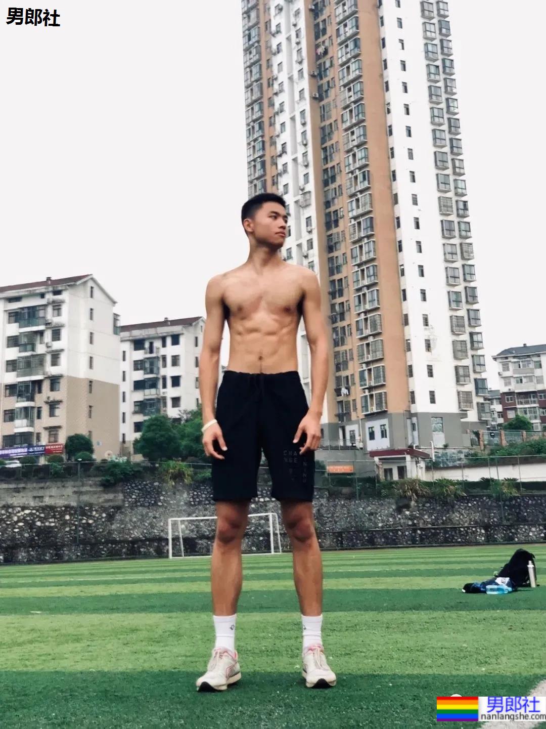 挖掘民间野生肌肉帅哥,这14位体育生私教模特宝藏男孩,网友们看疯了! - 51虹马 挖掘民间野生肌肉帅哥,这14位体育生私教模特宝藏男孩,网友们看疯了! - 51虹马