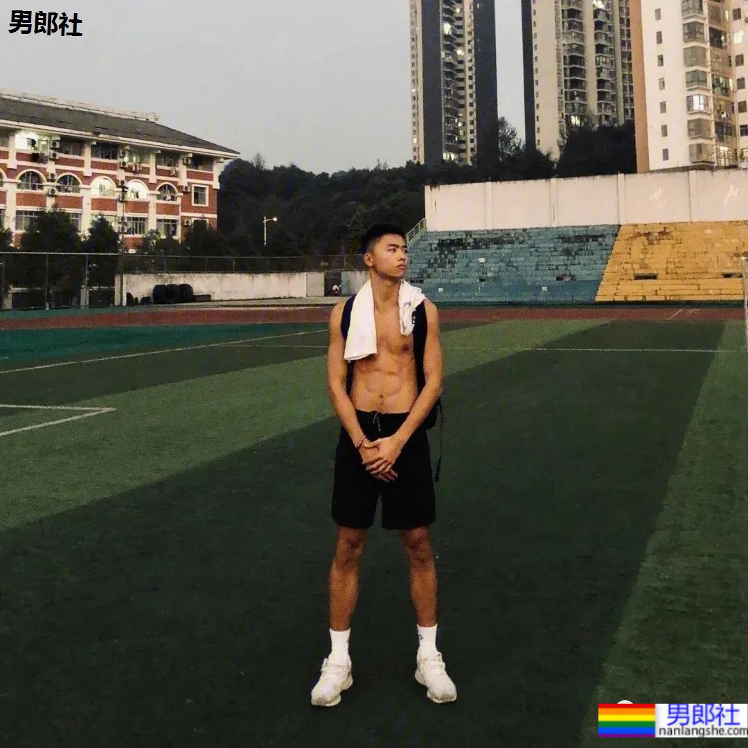 挖掘民间野生肌肉帅哥,这14位体育生私教模特宝藏男孩,网友们看疯了! - 51虹马 挖掘民间野生肌肉帅哥,这14位体育生私教模特宝藏男孩,网友们看疯了! - 51虹马