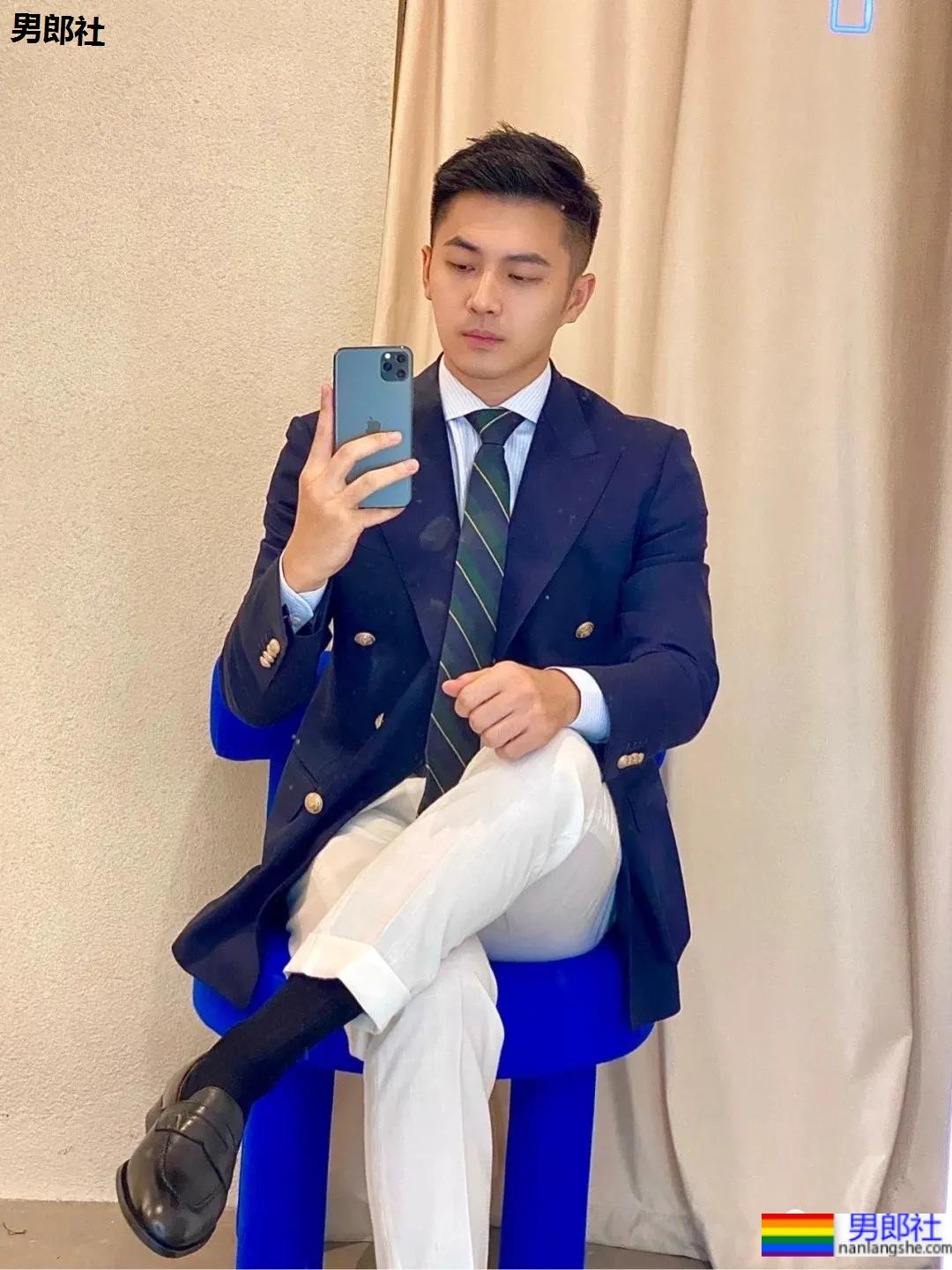 清爽干净的正装小哥，奶油味暖男你爱了吗？ - 51虹马