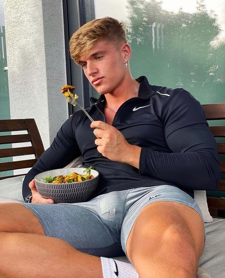 好身材阳光大男孩!想被摁在床上来回蹂躏:Paul Cassidy - 51虹马 好身材阳光大男孩!想被摁在床上来回蹂躏:Paul Cassidy - 51虹马