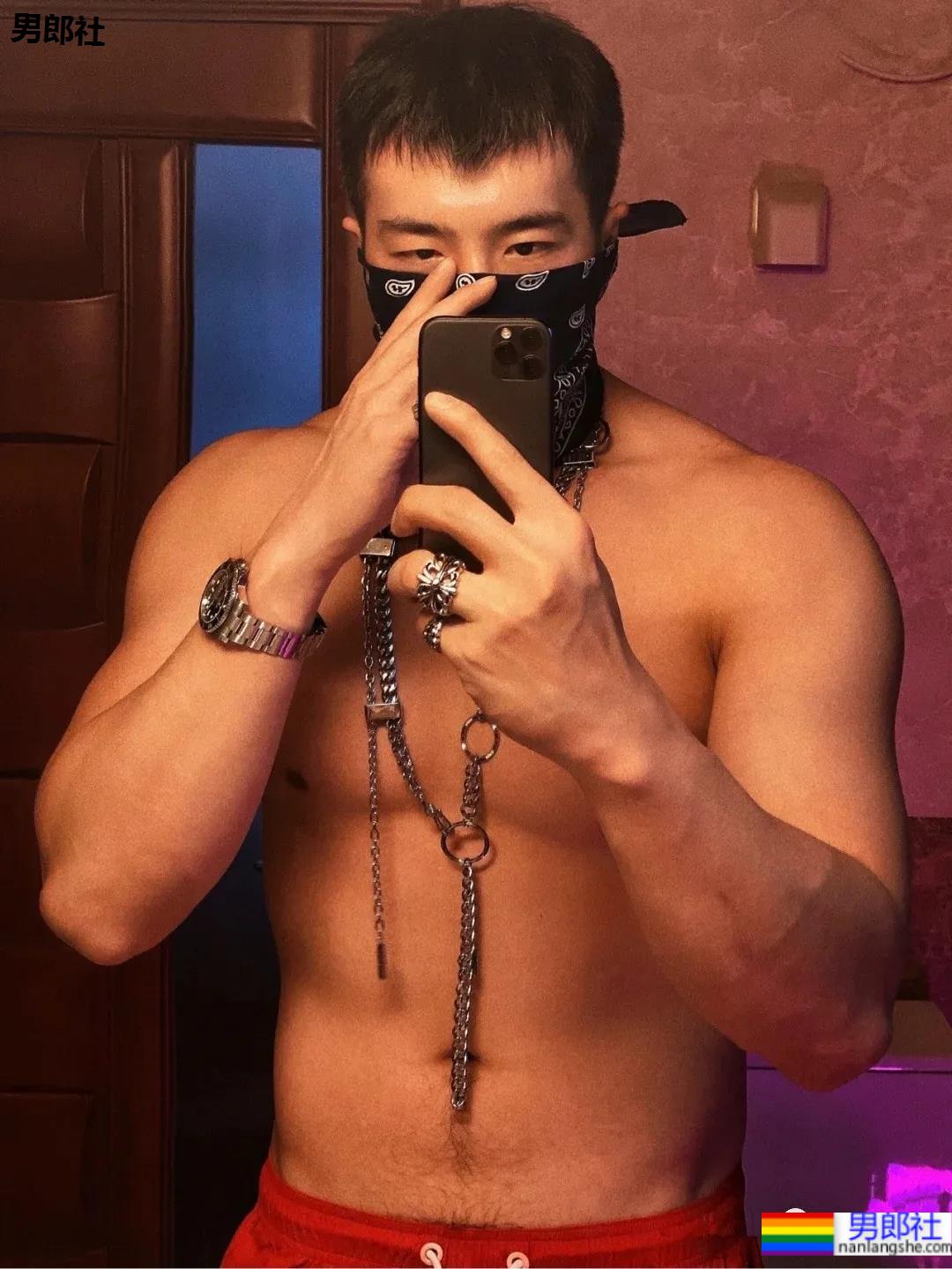 吉大林学196CM体育硕士,寸头肌肉小哥又壮又野! - 51虹马 吉大林学196CM体育硕士,寸头肌肉小哥又壮又野! - 51虹马