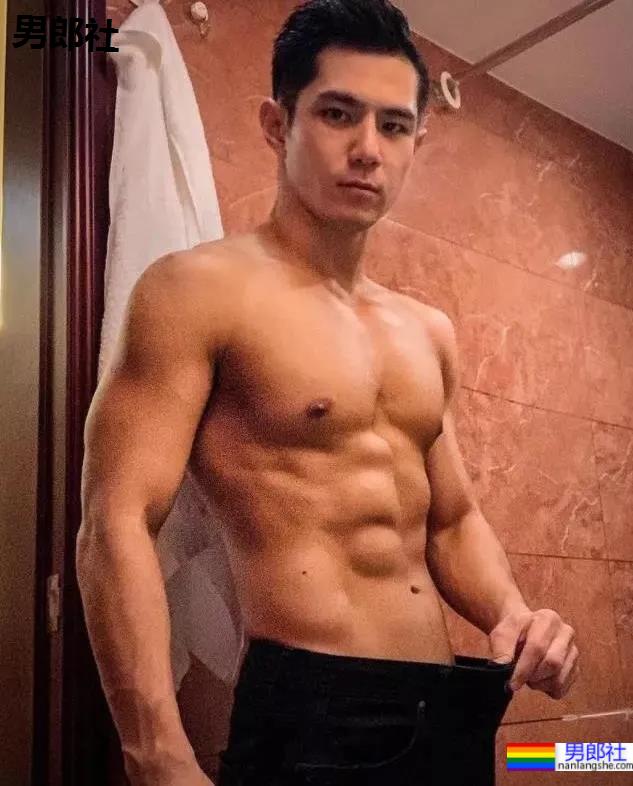 昔日天菜祖雄变这样了,家暴后人气暴跌,拍男体写真想翻红… - 51虹马 昔日天菜祖雄变这样了,家暴后人气暴跌,拍男体写真想翻红… - 51虹马