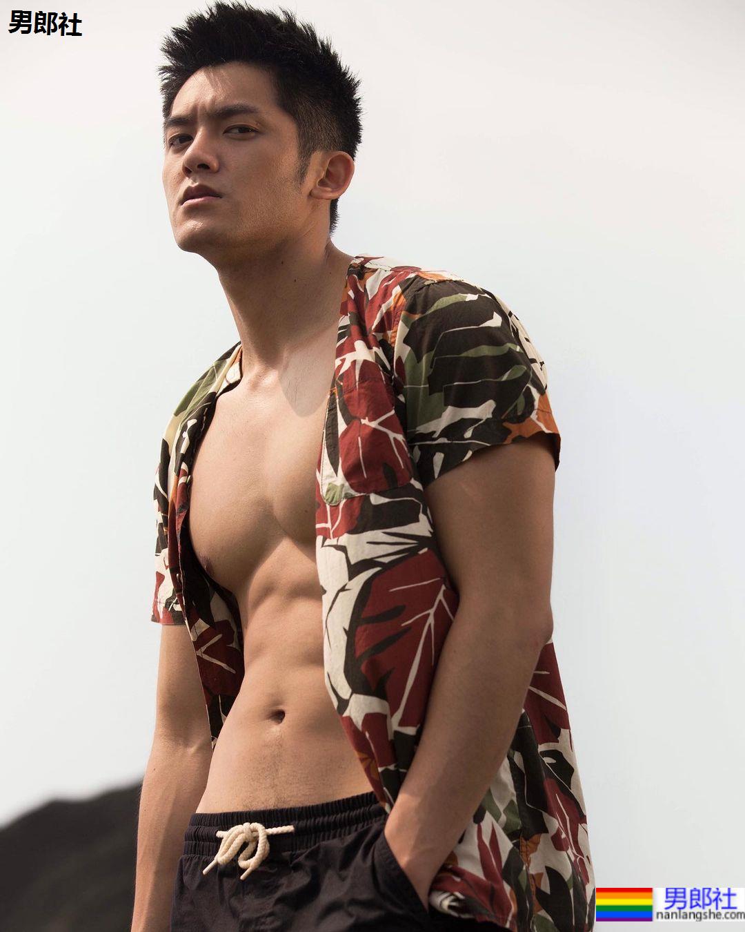 「双冠CP」再合作!林冠宇、黄冠智二度扮情侣 携手主演台语 BL《日光树影》 - 51虹马 「双冠CP」再合作!林冠宇、黄冠智二度扮情侣 携手主演台语 BL《日光树影》 - 51虹马