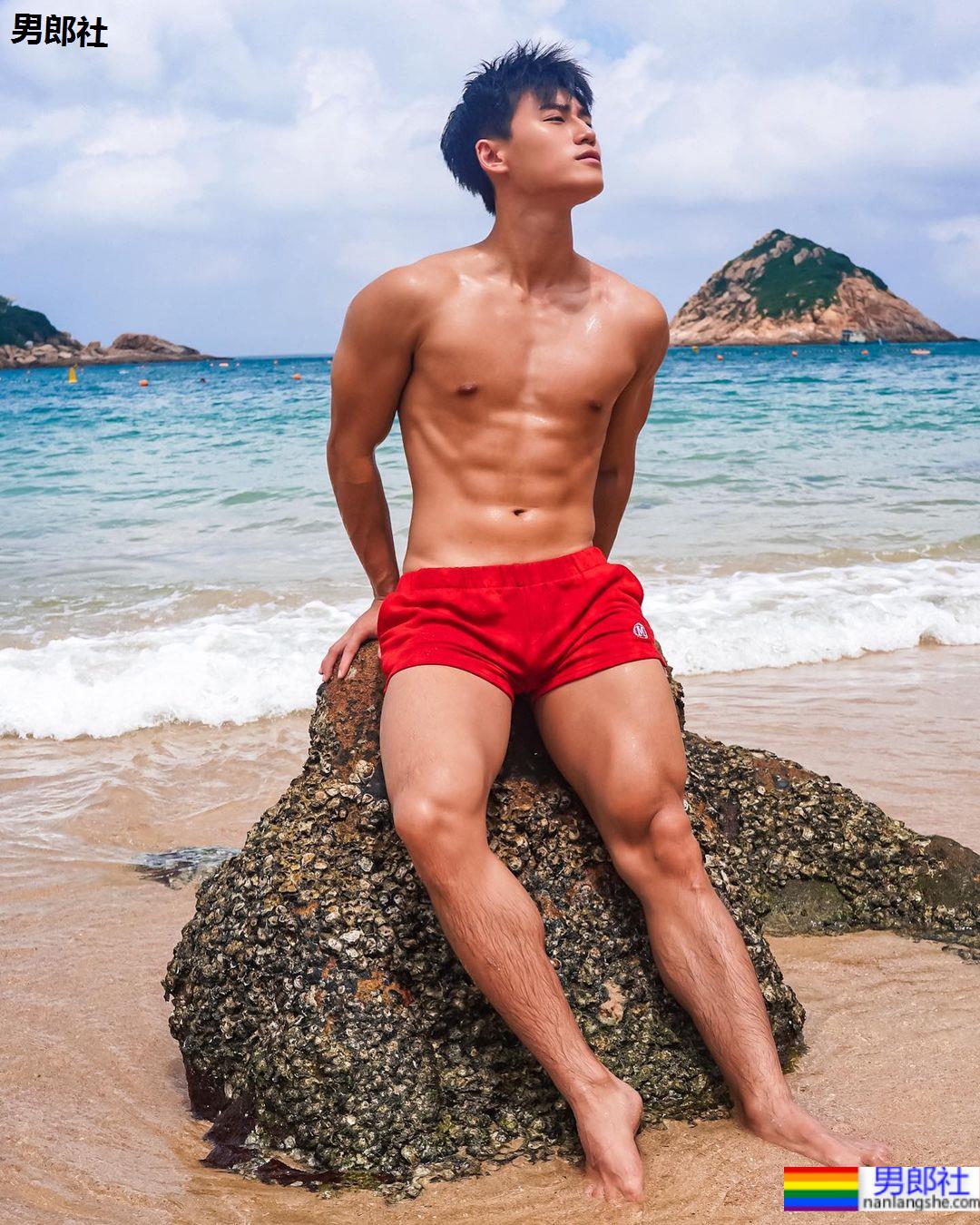 猪仔包化身精壮肌！鲜肉空少获全球先生香港代表：Anthony L 罗俊豪 - 51虹马