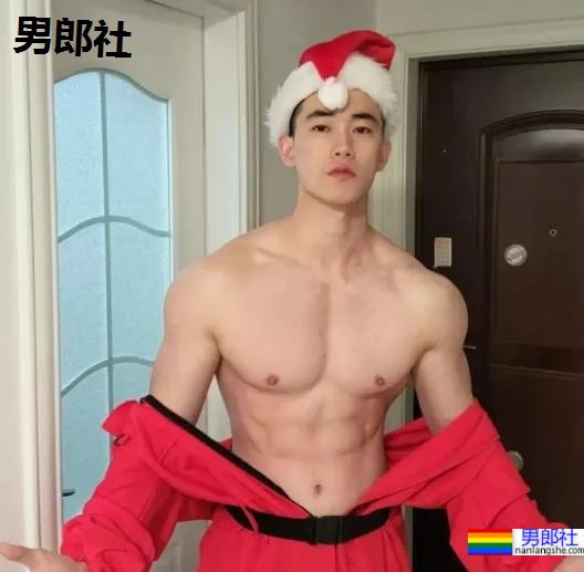 差点就错过!圣诞节肌肉网红们都卷起来了…… - 51虹马 差点就错过!圣诞节肌肉网红们都卷起来了…… - 51虹马