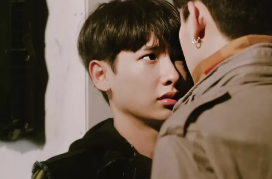 《恋爱设计师》一个创意工作室发生的爱情故事，胆小害羞受x霸道痞帅攻 - 51虹马