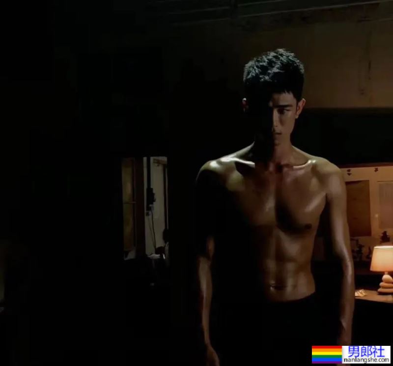 被蔡康永力捧的利晴天,竟然34岁了? - 51虹马 被蔡康永力捧的利晴天,竟然34岁了? - 51虹马