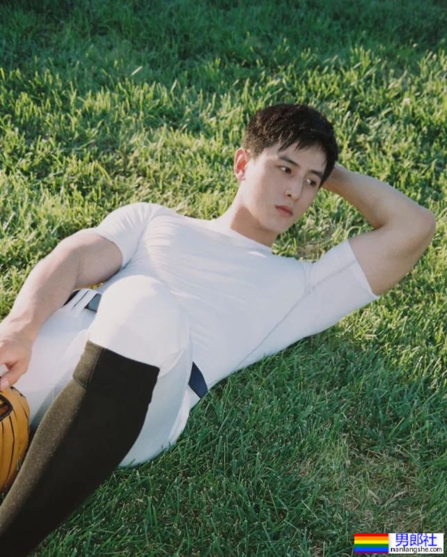 纯欲小哥哥一枚 - 51虹马