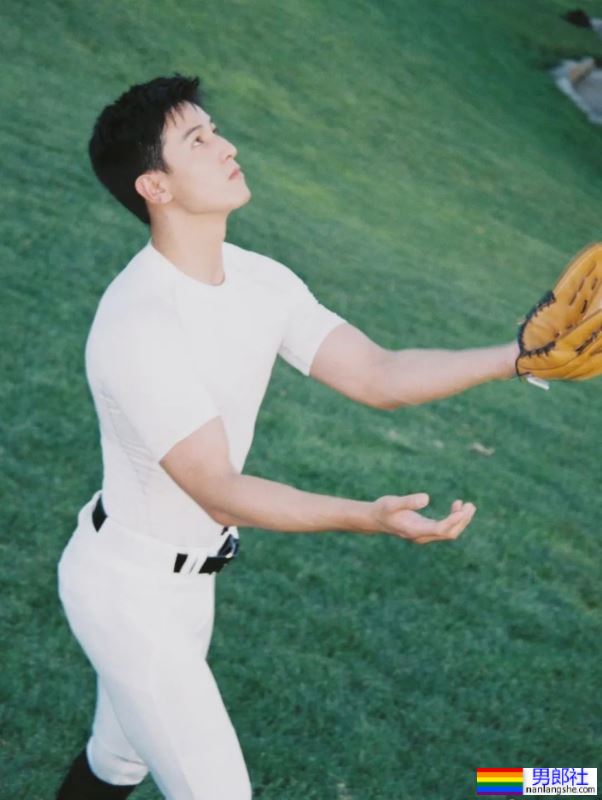 纯欲小哥哥一枚 - 51虹马