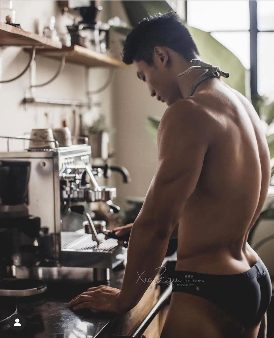 连侧脸都好看! 「侧颜杀」越南模特儿:Học Thái Trương - 51虹马 连侧脸都好看! 「侧颜杀」越南模特儿:Học Thái Trương - 51虹马