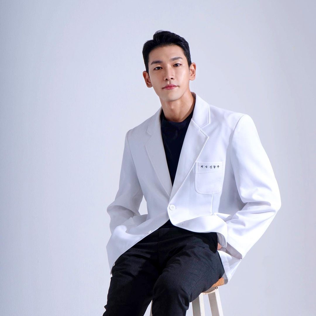 2021 全球先生季军竟是白袍医！ 高颜值野兽肌欧巴：申东宇 - 51虹马