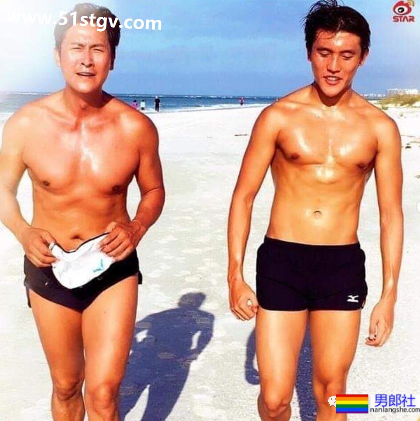 马德钟超帅的体育生儿子亲吻男生,性向成谜 - 51虹马 马德钟超帅的体育生儿子亲吻男生,性向成谜 - 51虹马