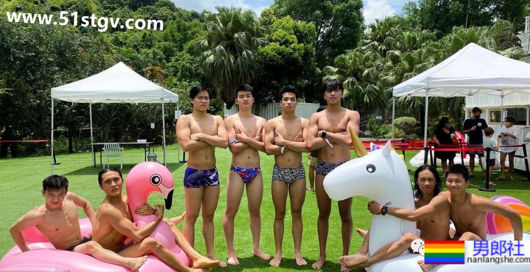 马德钟超帅的体育生儿子亲吻男生,性向成谜 - 51虹马 马德钟超帅的体育生儿子亲吻男生,性向成谜 - 51虹马