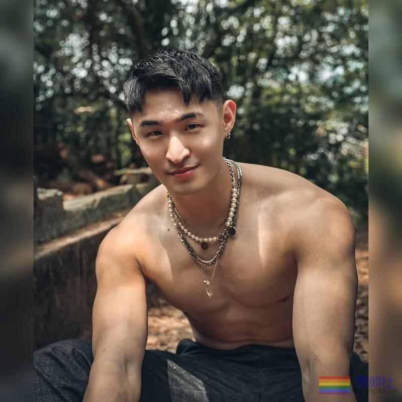 牛奶肌小哥，谁不喜欢？ - 51虹马