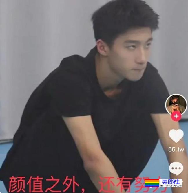 成都小帅哥夺上戏艺考状元火了，这颜值怎么样？ - 51虹马