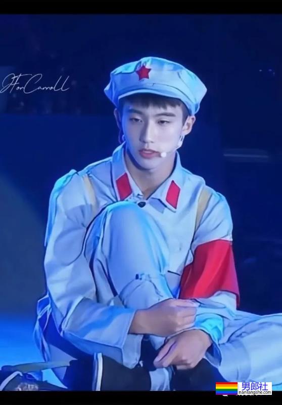 成都小帅哥夺上戏艺考状元火了，这颜值怎么样？ - 51虹马