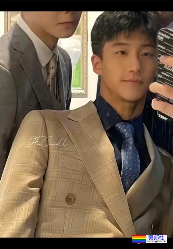 成都小帅哥夺上戏艺考状元火了，这颜值怎么样？ - 51虹马