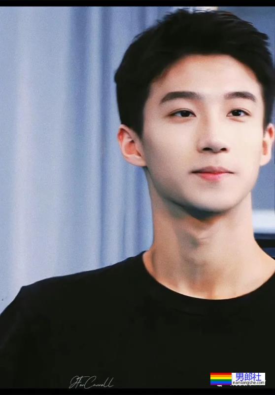 成都小帅哥夺上戏艺考状元火了，这颜值怎么样？ - 51虹马