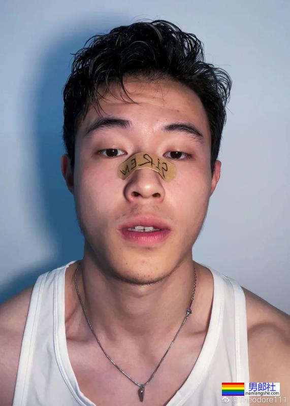 很纯很欲的帅哥 - 51虹马