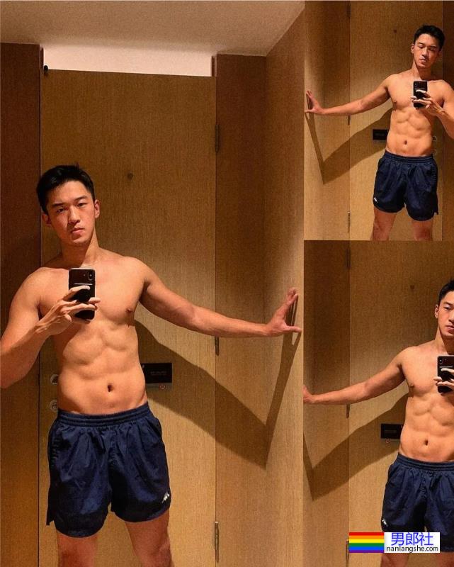 扒到了帅哥家教的自拍,这是不给钱我就能看的吗? - 51虹马 扒到了帅哥家教的自拍,这是不给钱我就能看的吗? - 51虹马