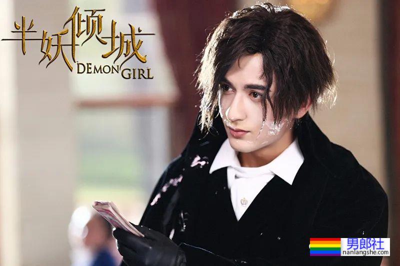 于正捧的新疆小哥,登《风度》拍男色写真,真实力 - 51虹马 于正捧的新疆小哥,登《风度》拍男色写真,真实力 - 51虹马