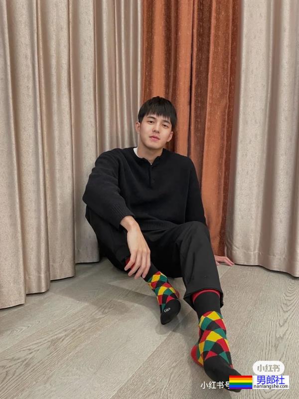 肌肉小哥哥 - 51虹马