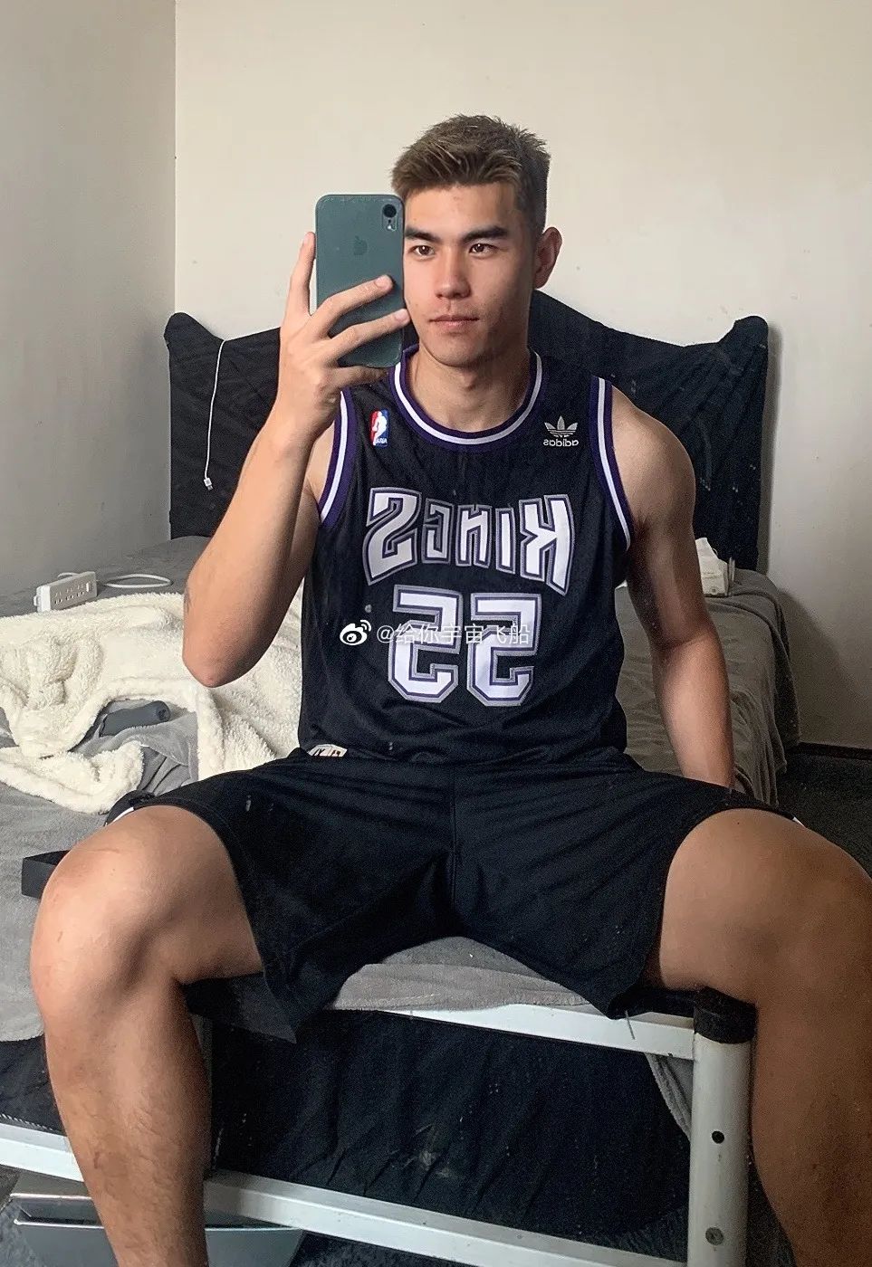 大胸肌肉 - 51虹马