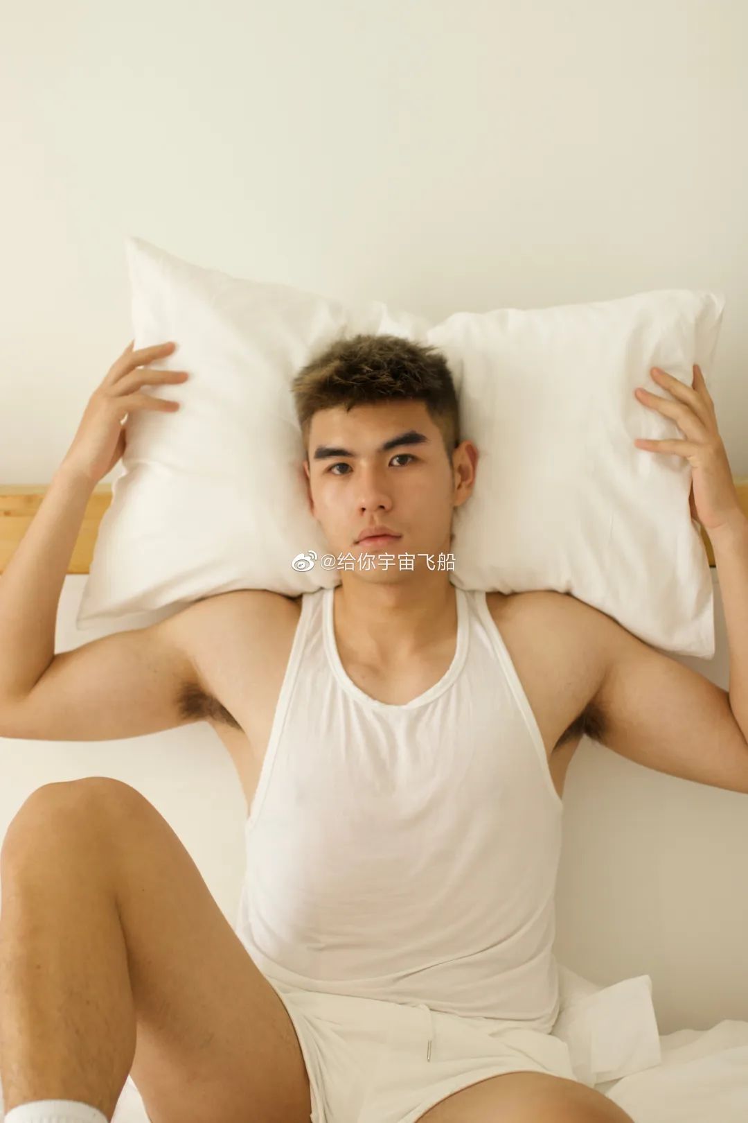 大胸肌肉 - 51虹马