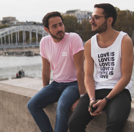 不爱肛交也能自信寻爱！ 同志交友软体 Grindr 将增加新角色选项「side」 - 51虹马