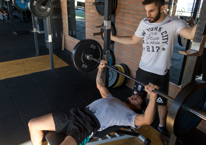 男以言喻的吸引力！ 健身哥：「我女友甩了我，好肌友的陪伴让我好晕喔……」 - 51虹马