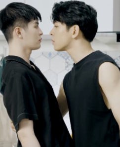 《我想看到你》失明的多金男和家里男保姆之间的故事 - 51虹马