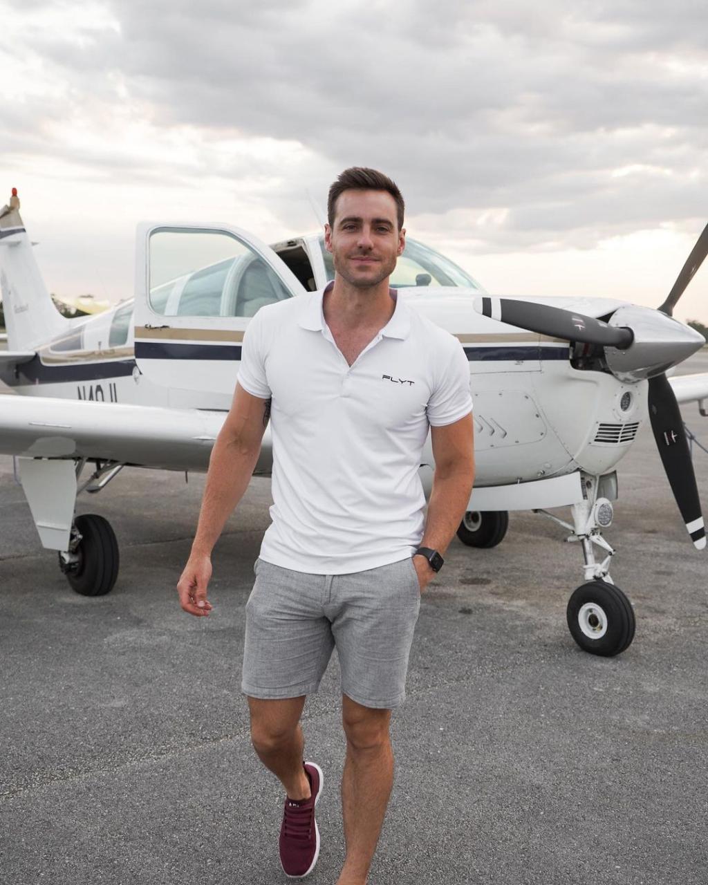 想不想搭我的飞肌？ 型男机长的工作实录：Garrett - 51虹马