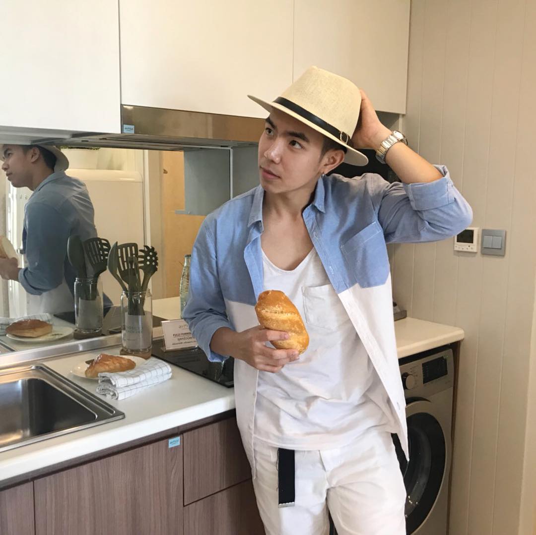 浓颜系男孩! 有面包魂的独立歌手:Mos - 51虹马 浓颜系男孩! 有面包魂的独立歌手:Mos - 51虹马