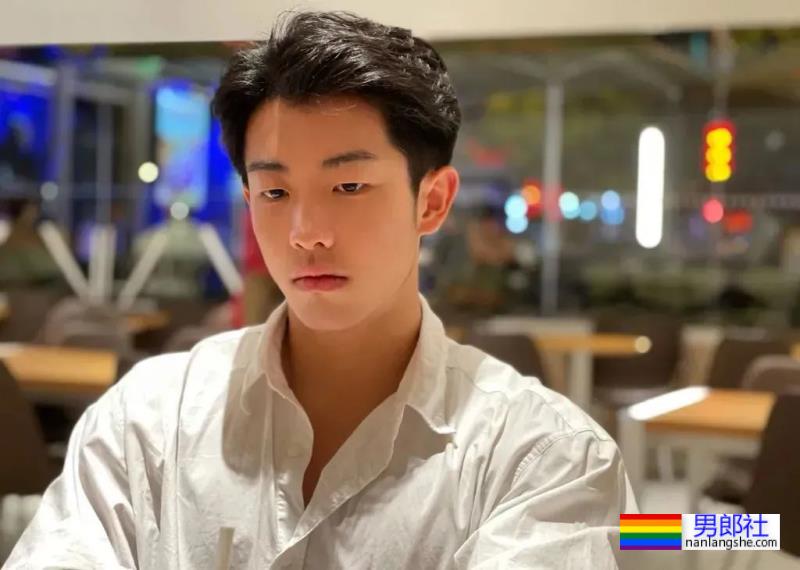 这个野生小哥哥火了！ - 51虹马