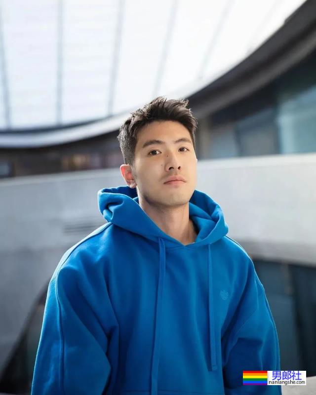 薄肌小哥哥，帅的惹人嫉妒 - 51虹马