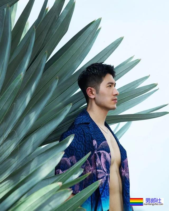 薄肌小哥哥，帅的惹人嫉妒 - 51虹马