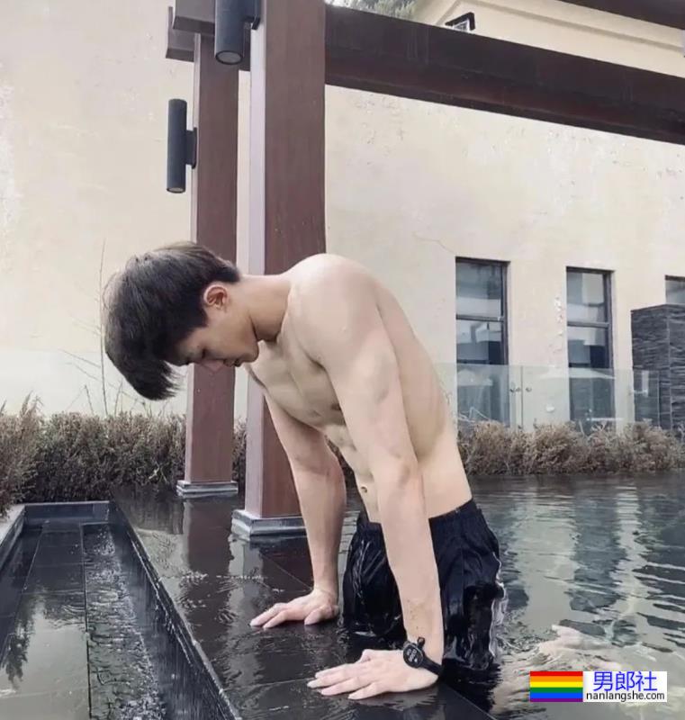 195CM沈阳小哥，身材太棒了 - 51虹马