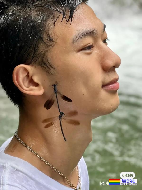 清新瑜伽男孩小哥哥 - 51虹马