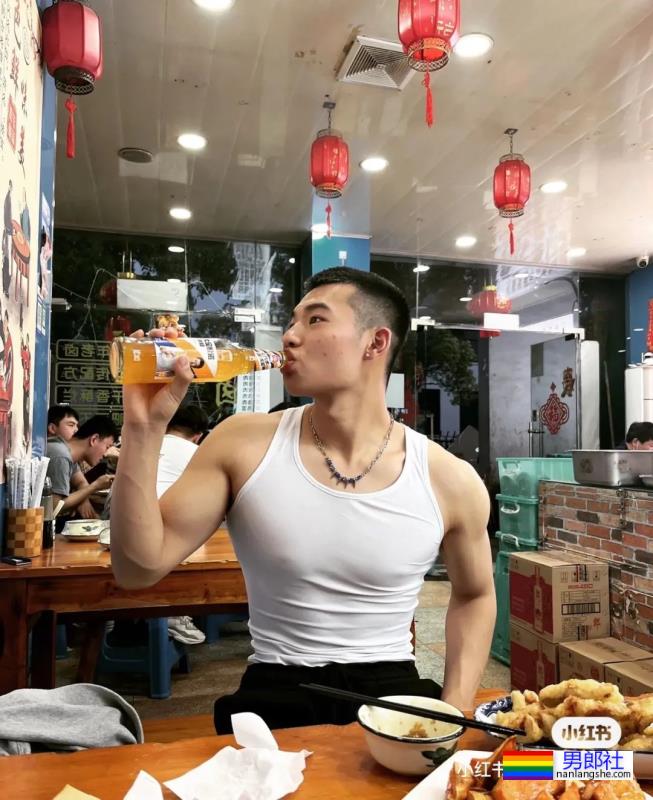 爷们健身男 - 51虹马